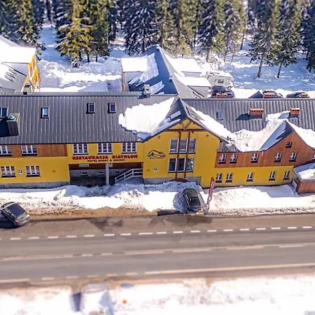 冬季两项运动及spa酒店 酒店 斯克拉斯卡波伦巴