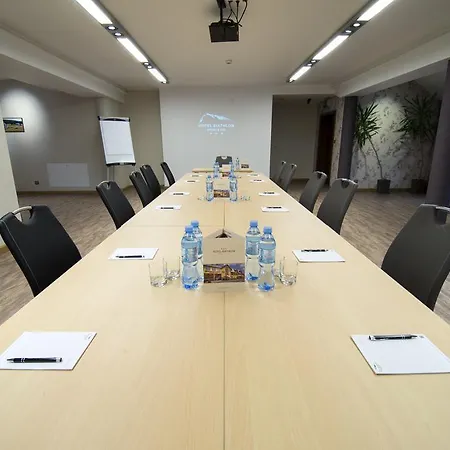 冬季两项运动及spa酒店 3*