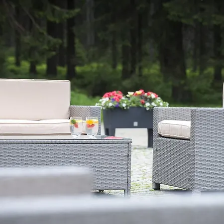 冬季两项运动及spa酒店 3* 斯克拉斯卡波伦巴