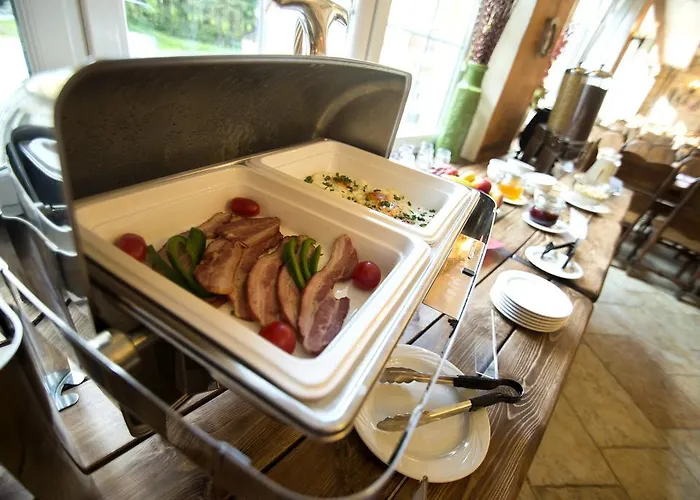 Готель Biathlon Sport &